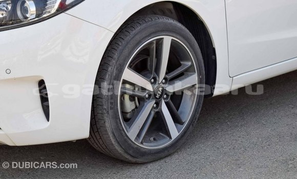 Buy Import Kia Cerato White Car in Import - Dubai in Baa Buy Import Kia Cerato White Car in Import - Dubai in Baa