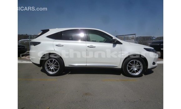 Buy Import Toyota Harrier White Car in Import - Dubai in Baa Buy Import Toyota Harrier White Car in Import - Dubai in Baa