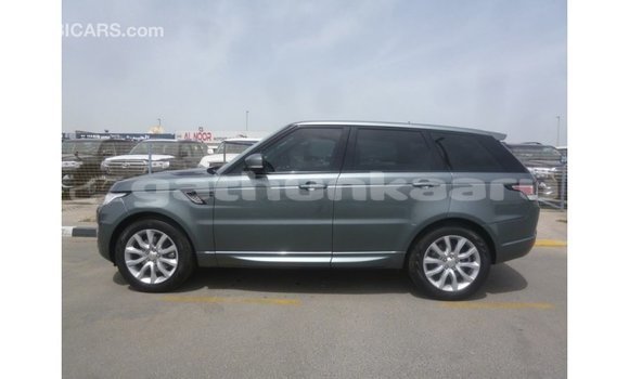 Buy Import Land Rover Range Rover Green Car in Import - Dubai in Baa Buy Import Land Rover Range Rover Green Car in Import - Dubai in Baa