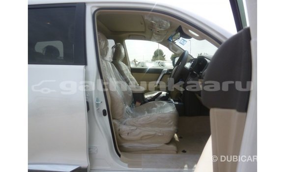Buy Import Toyota Prado White Car in Import - Dubai in Baa Buy Import Toyota Prado White Car in Import - Dubai in Baa