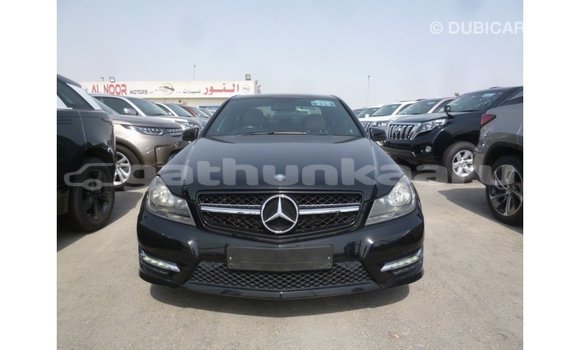 Buy Import Mercedes-Benz 190 Black Car in Import - Dubai in Baa Buy Import Mercedes-Benz 190 Black Car in Import - Dubai in Baa