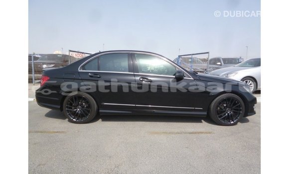 Buy Import Mercedes-Benz 190 Black Car in Import - Dubai in Baa Buy Import Mercedes-Benz 190 Black Car in Import - Dubai in Baa