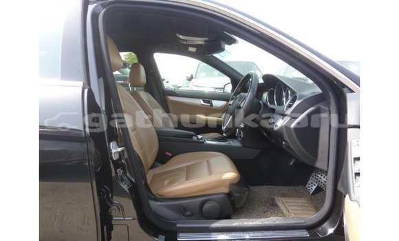 Buy Import Mercedes-Benz 190 Black Car in Import - Dubai in Baa Buy Import Mercedes-Benz 190 Black Car in Import - Dubai in Baa