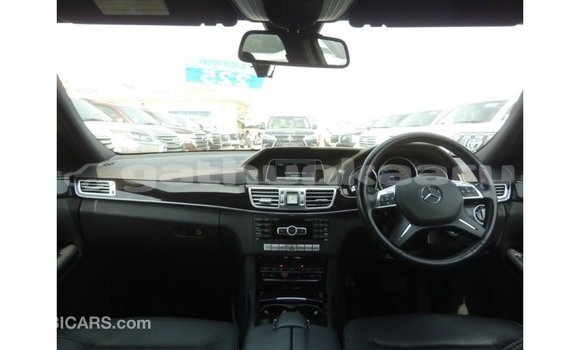 Buy Import Mercedes-Benz 200 Blue Car in Import - Dubai in Baa Buy Import Mercedes-Benz 200 Blue Car in Import - Dubai in Baa