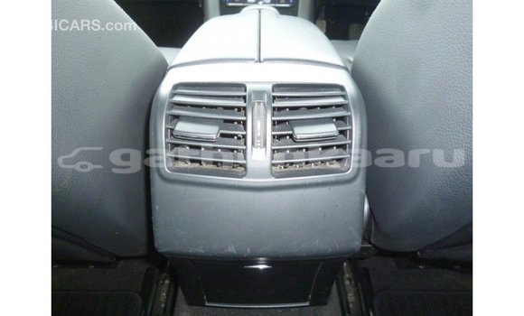 Buy Import Mercedes-Benz 200 Blue Car in Import - Dubai in Baa Buy Import Mercedes-Benz 200 Blue Car in Import - Dubai in Baa