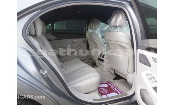 Buy Import Mercedes-Benz 190 Other Car in Import - Dubai in Baa Buy Import Mercedes-Benz 190 Other Car in Import - Dubai in Baa