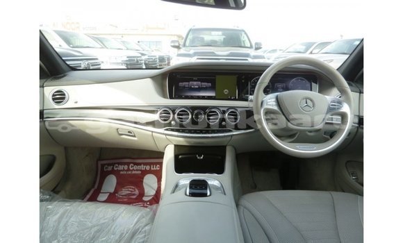Buy Import Mercedes-Benz 190 Other Car in Import - Dubai in Baa Buy Import Mercedes-Benz 190 Other Car in Import - Dubai in Baa