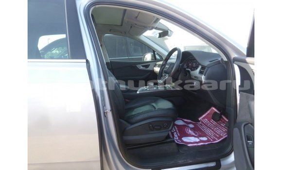 Buy Import Audi Q7 Other Car in Import - Dubai in Baa Buy Import Audi Q7 Other Car in Import - Dubai in Baa