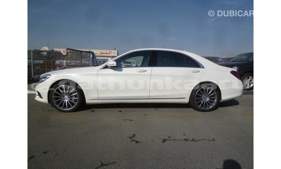Buy Import Mercedes-Benz 190 White Car in Import - Dubai in Baa Buy Import Mercedes-Benz 190 White Car in Import - Dubai in Baa