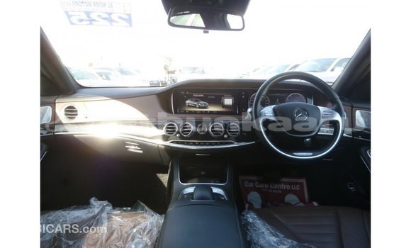 Buy Import Mercedes-Benz 190 White Car in Import - Dubai in Baa Buy Import Mercedes-Benz 190 White Car in Import - Dubai in Baa