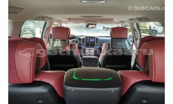 Buy Import Toyota Land Cruiser Black Car in Import - Dubai in Baa Buy Import Toyota Land Cruiser Black Car in Import - Dubai in Baa