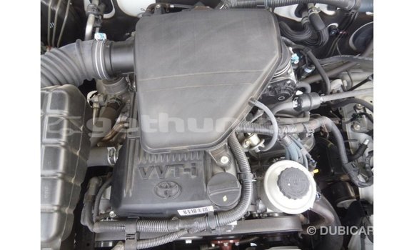 Buy Import Toyota Prado White Car in Import - Dubai in Baa Buy Import Toyota Prado White Car in Import - Dubai in Baa