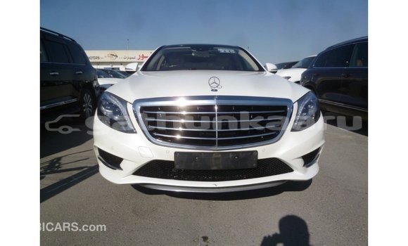 Buy Import Mercedes-Benz 190 White Car in Import - Dubai in Baa Buy Import Mercedes-Benz 190 White Car in Import - Dubai in Baa