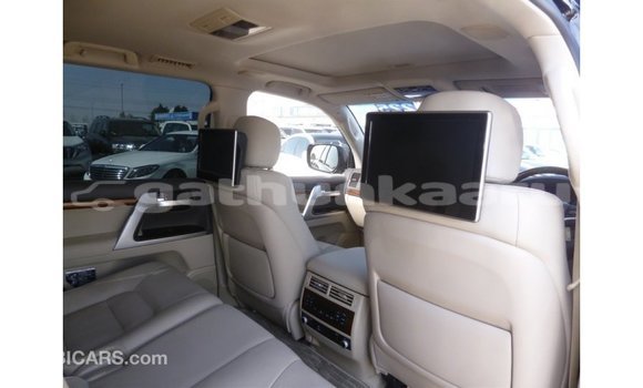 Buy Import Toyota Land Cruiser Black Car in Import - Dubai in Baa Buy Import Toyota Land Cruiser Black Car in Import - Dubai in Baa