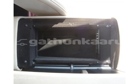 Buy Import Mercedes-Benz 190 Blue Car in Import - Dubai in Baa Buy Import Mercedes-Benz 190 Blue Car in Import - Dubai in Baa