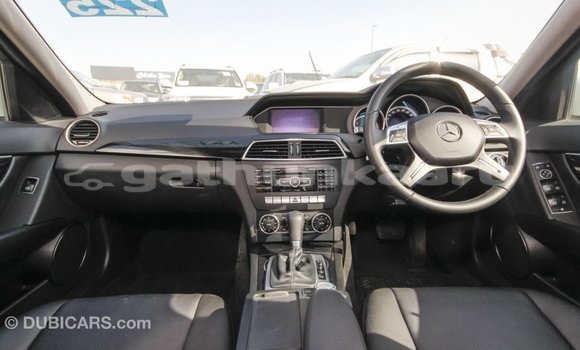 Buy Import Mercedes-Benz 200 White Car in Import - Dubai in Baa Buy Import Mercedes-Benz 200 White Car in Import - Dubai in Baa