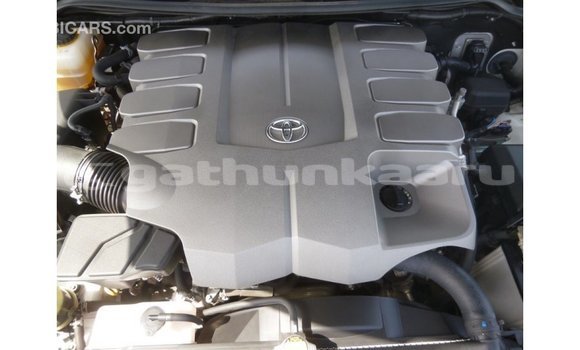 Buy Import Toyota Land Cruiser Black Car in Import - Dubai in Baa Buy Import Toyota Land Cruiser Black Car in Import - Dubai in Baa