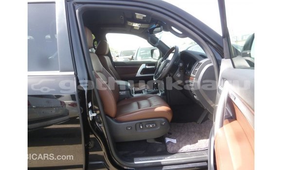Buy Import Toyota Land Cruiser Black Car in Import - Dubai in Baa Buy Import Toyota Land Cruiser Black Car in Import - Dubai in Baa