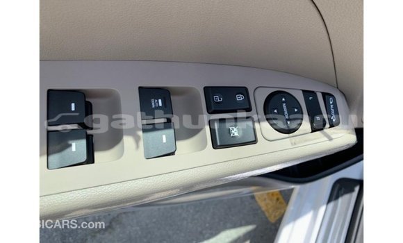 Buy Import Hyundai Elantra White Car in Import - Dubai in Baa Buy Import Hyundai Elantra White Car in Import - Dubai in Baa