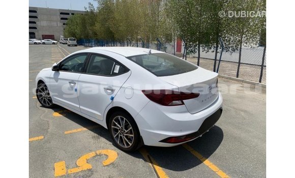 Buy Import Hyundai Elantra White Car in Import - Dubai in Baa Buy Import Hyundai Elantra White Car in Import - Dubai in Baa