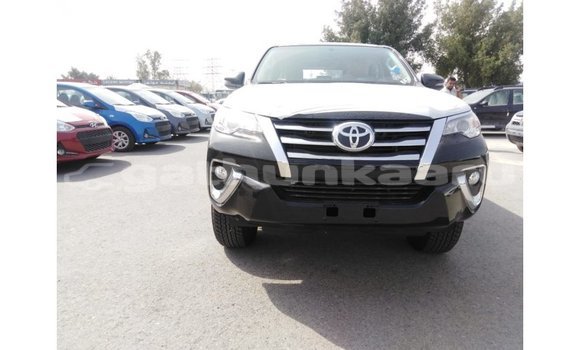 Buy Import Toyota Fortuner Black Car in Import - Dubai in Baa Buy Import Toyota Fortuner Black Car in Import - Dubai in Baa