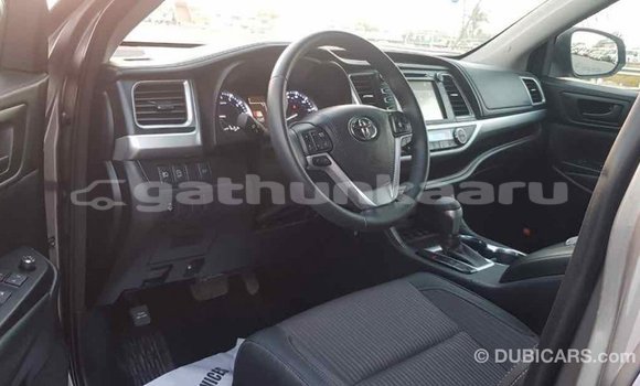Buy Import Toyota Highlander Other Car in Import - Dubai in Baa Buy Import Toyota Highlander Other Car in Import - Dubai in Baa