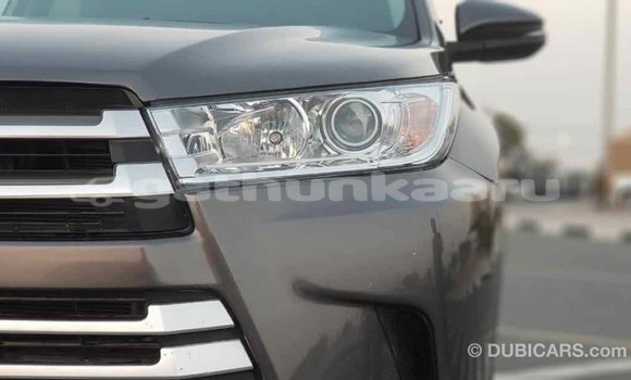 Buy Import Toyota Highlander Other Car in Import - Dubai in Baa Buy Import Toyota Highlander Other Car in Import - Dubai in Baa