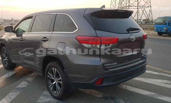 Buy Import Toyota Highlander Other Car in Import - Dubai in Baa Buy Import Toyota Highlander Other Car in Import - Dubai in Baa