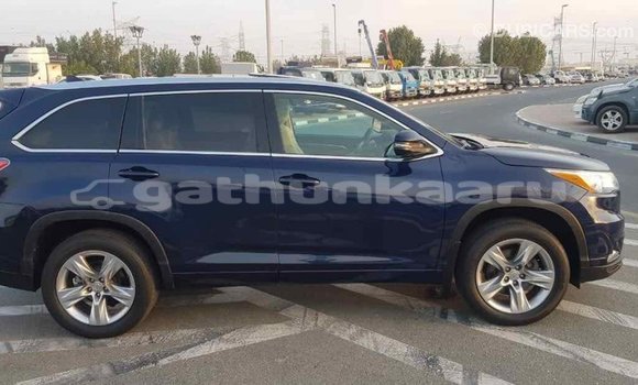 Buy Import Toyota Highlander Blue Car in Import - Dubai in Baa Buy Import Toyota Highlander Blue Car in Import - Dubai in Baa