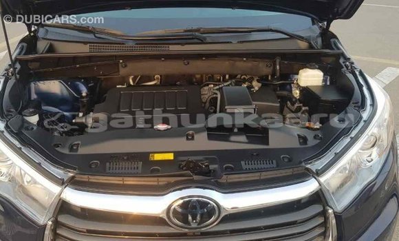 Buy Import Toyota Highlander Blue Car in Import - Dubai in Baa Buy Import Toyota Highlander Blue Car in Import - Dubai in Baa