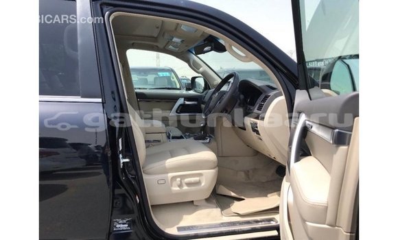 Buy Import Toyota Land Cruiser Black Car in Import - Dubai in Baa Buy Import Toyota Land Cruiser Black Car in Import - Dubai in Baa