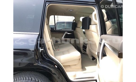 Buy Import Toyota Land Cruiser Black Car in Import - Dubai in Baa Buy Import Toyota Land Cruiser Black Car in Import - Dubai in Baa
