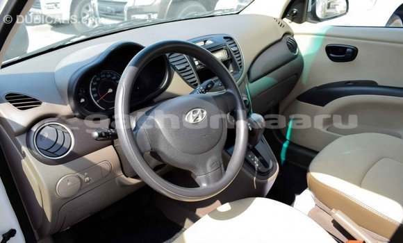Buy Import Hyundai i10 White Car in Import - Dubai in Baa Buy Import Hyundai i10 White Car in Import - Dubai in Baa