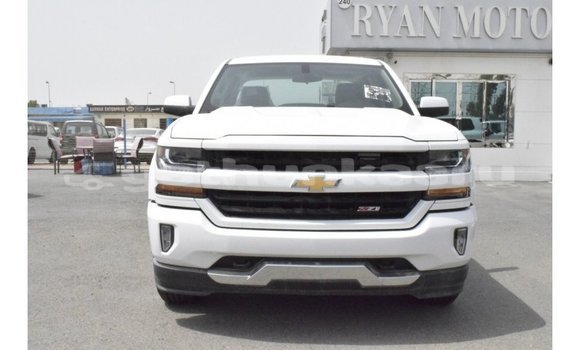 Buy Import Chevrolet Silverado White Car in Import - Dubai in Baa