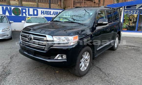 Buy Used Toyota Land Cruiser Black Car in Maafaru in Nuun Buy Used Toyota Land Cruiser Black Car in Maafaru in Nuun