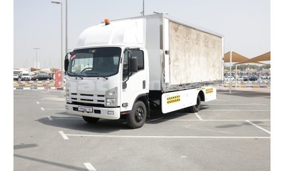 Buy Import Isuzu FTR 850 White Truck in Import - Dubai in Baa