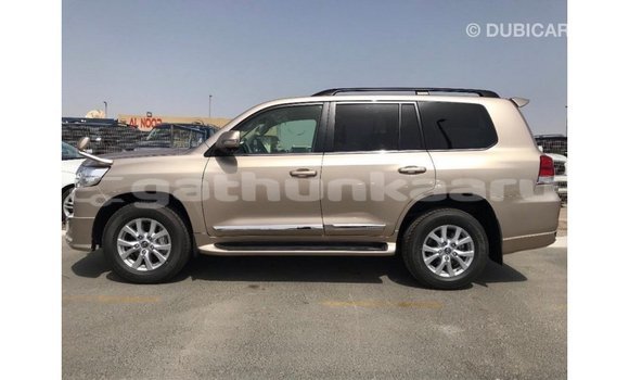 Buy Import Toyota Land Cruiser Other Car in Import - Dubai in Baa Buy Import Toyota Land Cruiser Other Car in Import - Dubai in Baa