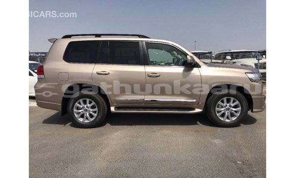 Buy Import Toyota Land Cruiser Other Car in Import - Dubai in Baa Buy Import Toyota Land Cruiser Other Car in Import - Dubai in Baa
