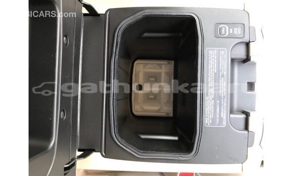 Buy Import Toyota Land Cruiser Other Car in Import - Dubai in Baa Buy Import Toyota Land Cruiser Other Car in Import - Dubai in Baa