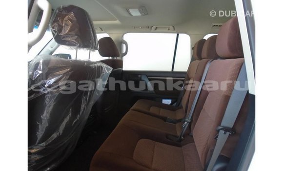 Buy Import Toyota Land Cruiser White Car in Import - Dubai in Baa Buy Import Toyota Land Cruiser White Car in Import - Dubai in Baa
