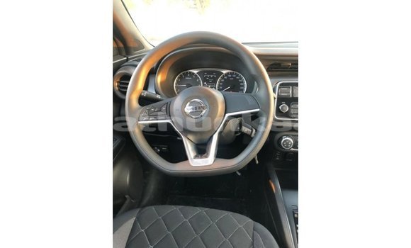 Buy Import Nissan Evalia Black Truck in Import - Dubai in Baa Buy Import Nissan Evalia Black Truck in Import - Dubai in Baa