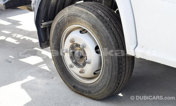 Buy Import Mercedes-Benz 190 White Car in Import - Dubai in Baa Buy Import Mercedes-Benz 190 White Car in Import - Dubai in Baa