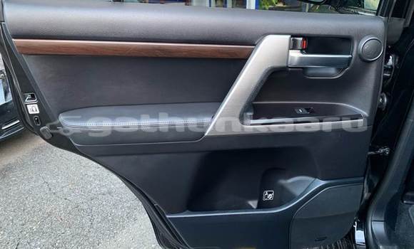 Buy Used Toyota Land Cruiser Black Car in Maafaru in Nuun Buy Used Toyota Land Cruiser Black Car in Maafaru in Nuun