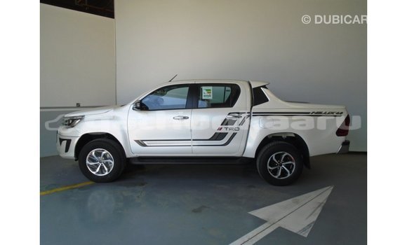 Buy Import Toyota Hilux White Car in Import - Dubai in Baa Buy Import Toyota Hilux White Car in Import - Dubai in Baa