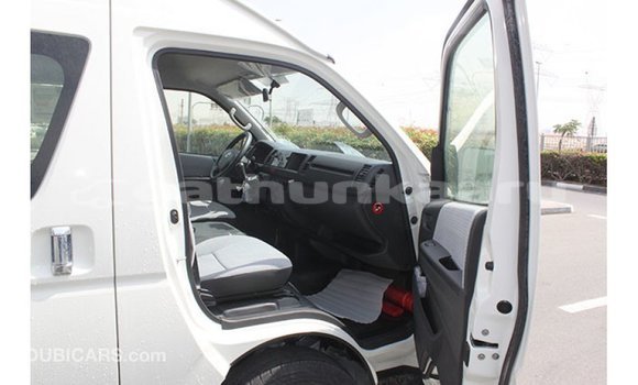 Buy Import Toyota Hiace White Car in Import - Dubai in Baa Buy Import Toyota Hiace White Car in Import - Dubai in Baa