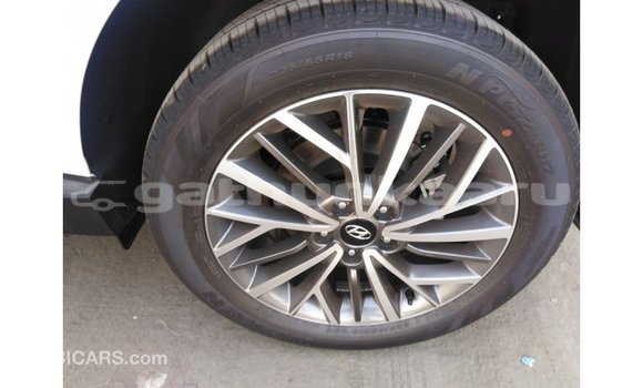 Buy Import Hyundai Tucson White Car in Import - Dubai in Baa Buy Import Hyundai Tucson White Car in Import - Dubai in Baa