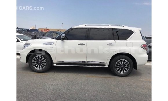 Buy Import Nissan Patrol White Car in Import - Dubai in Baa Buy Import Nissan Patrol White Car in Import - Dubai in Baa