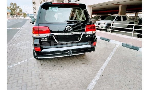 Buy Import Toyota Land Cruiser Black Car in Import - Dubai in Baa Buy Import Toyota Land Cruiser Black Car in Import - Dubai in Baa