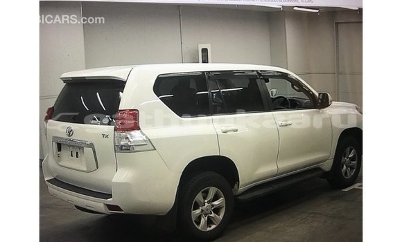 Buy Import Toyota Prado White Car in Import - Dubai in Baa Buy Import Toyota Prado White Car in Import - Dubai in Baa
