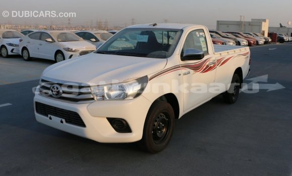 Buy Import Toyota Hilux White Car in Import - Dubai in Baa Buy Import Toyota Hilux White Car in Import - Dubai in Baa